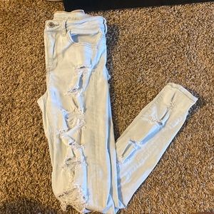 Brand: American Eagle Hi-rise Crop Size: 4 Color: Light wash